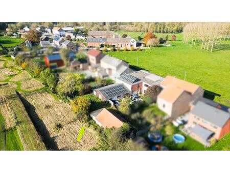 immeuble mixte commerce/entrepôt/atelier