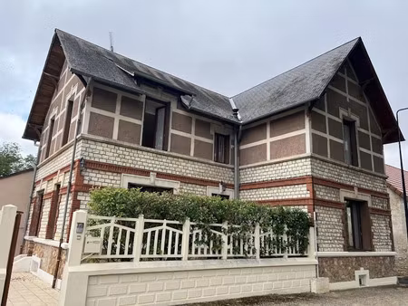 vente maison 5 pièces 175 m² à dun-sur-auron (18130)  185 500 €