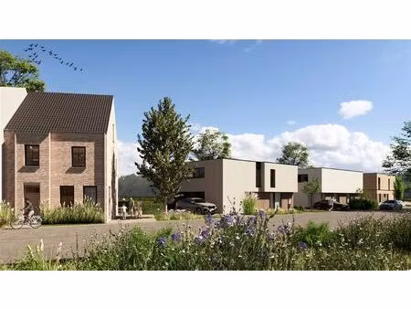 rustig gelegen nieuwbouw met 3 slaapkamers.