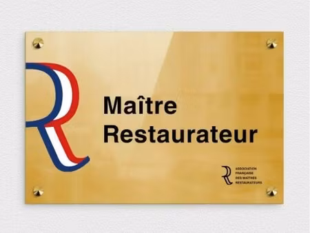 vente restaurant 200 m²