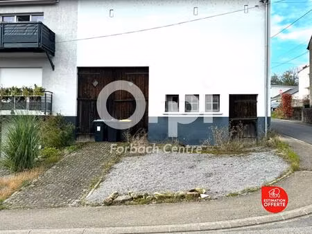 corps de ferme à vendre avec un fort potentiel de rénovation  situé dans un secteur prisé 