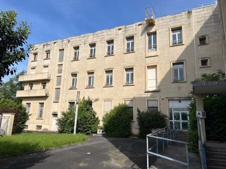 opportunite rare. proche gare rer et cc intermarché