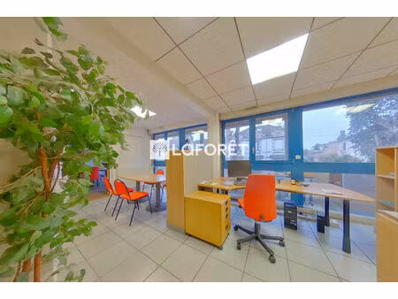 bureaux à bourg en bresse de 283 m2 en ville