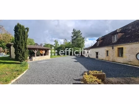 maison 6 pièces - 250 m²