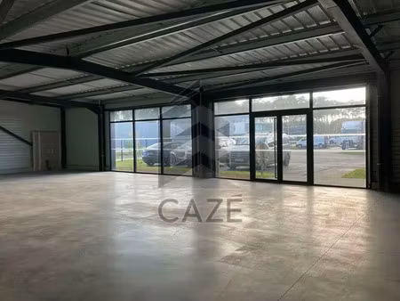 local commercial a louer