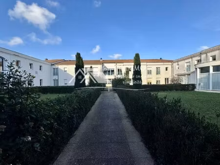 t1 bis résidence senior