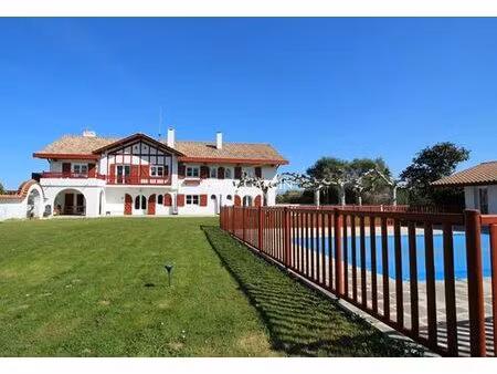 villa de luxe de 12 pièces en location urrugne  nouvelle-aquitaine