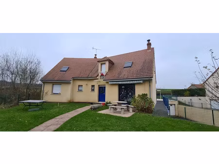 vente maison 8 pièces 183 m² à saint-pierre-en-val (76260)  335 000 €