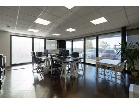 location commerce 288 m² à reims (51100)