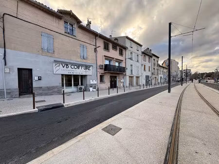 location commerce 41 m² à aubagne (13400)