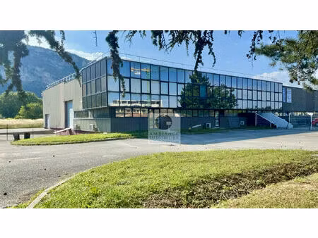 location commerce 627 m² à guilherand-granges (07500)