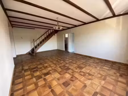 vente appartement 4 pièces 120.96 m² à ombrée d'anjou (49420)  82 500 €