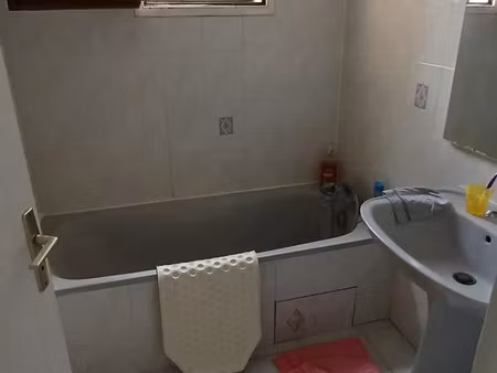 location meublée chambre 1 pièce 15 m² à villeneuve-lès-maguelone (34750)  450 €