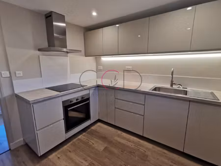 3 pieces entre ville et campagne - puyricard - 76.49 m2