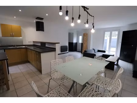 location meublée appartement 4 pièces 75.19 m² à brézins (38590)  820 €