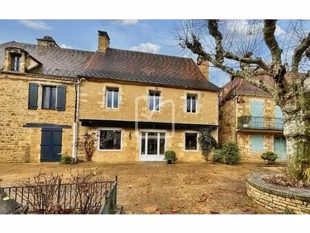 maison de 9 pièces de luxe en vente à daglan  nouvelle-aquitaine