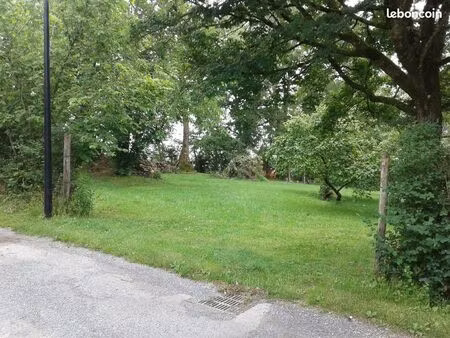 terrain 1000 m² à vezilly