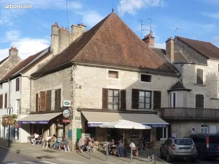 immeuble 325 m² montbard