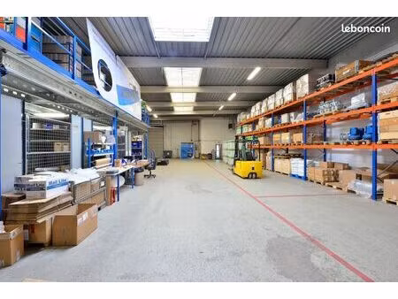 local 474 m² herblay