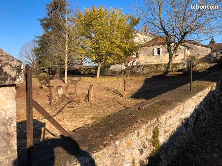 jolie maison de campagne