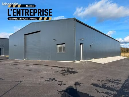 entrepôt 500 m² dirinon