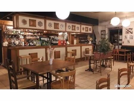 bar  pmu 145 m² montbard
