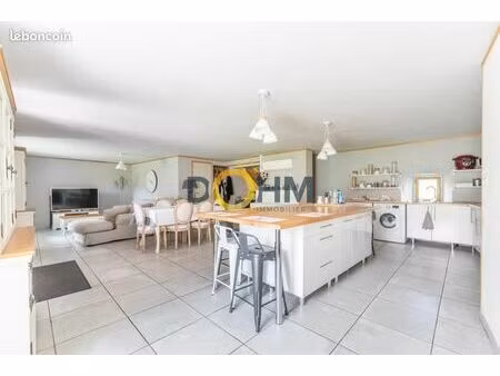 ferme 6 pièces 195 m²