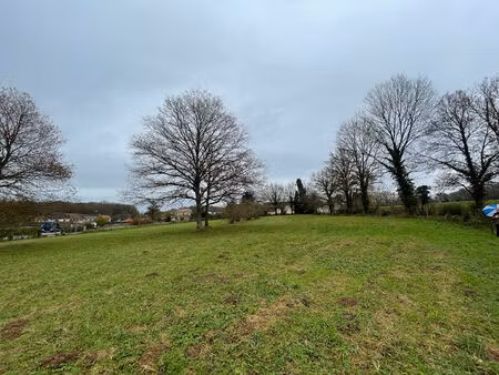 terrain constructible 5677 m2