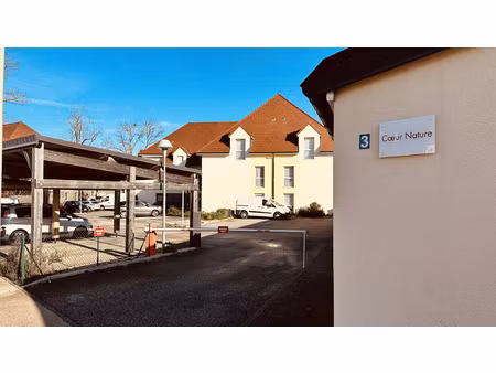 place de parking sécurisé