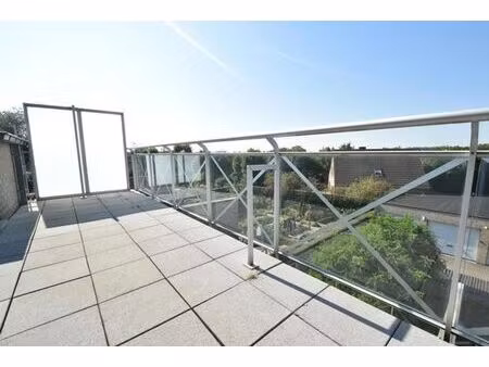 duplex unique de 130m² avec 4 chambres à coucher + une grand