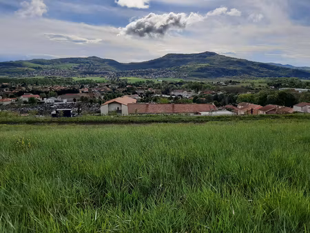terrain les martres de veyre 613 m2