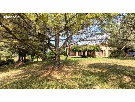 maison familiale t6/7 terrain 2093m²