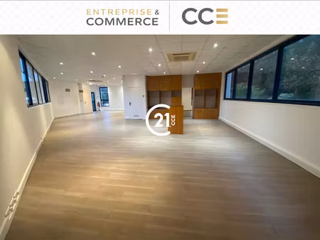 vente bureau 133 m² vallauris (06220)