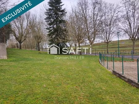 terrain constructible de 389 m² à saint-georges-lès-baillargeaux