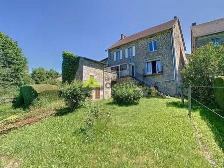 maison de village 9 pièces - 216 m2