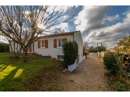 vente maison 4 pièces 120m2 saint-savinien 17350 - 233200 € - surface privée