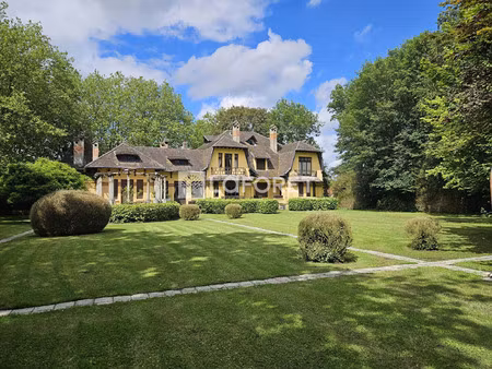 vente maison 17 pièces 549 m² quiévrechain (59920)