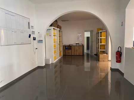 location local commercial villemolaque 66300 - - surface privée