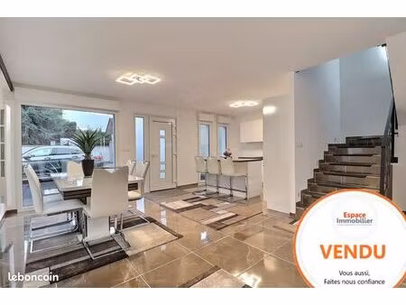 pavillon 5 pièces 91 m²