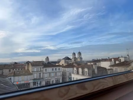 vente immeuble 4 pièces 220 m² à saint-jean-d'angély (17400)  238 500 €