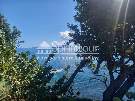 vieux fort : résidence la rose des vents  t2 rez de jardin