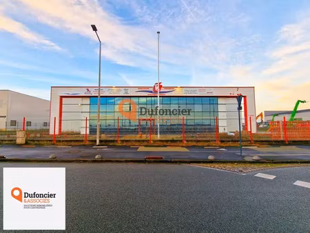 local d'activite a louer