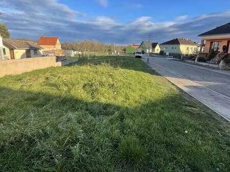 terrain 282m2 osthouse