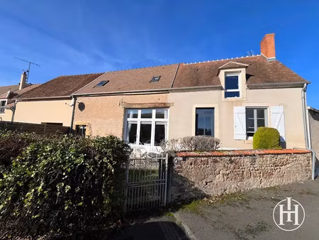 vente maison 5 pièces 142.56 m² à colombiers (18200)  159 000 €