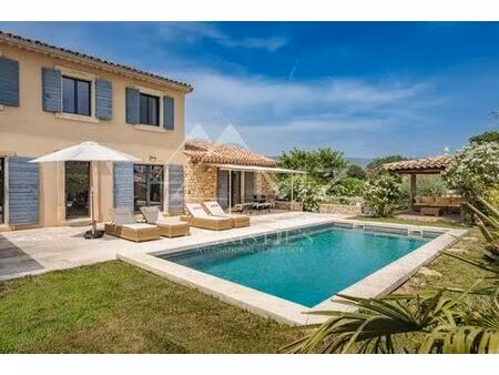 maison de 3 chambres de luxe en location à saint-saturnin-lès-apt  provence-alpes-côte d'a