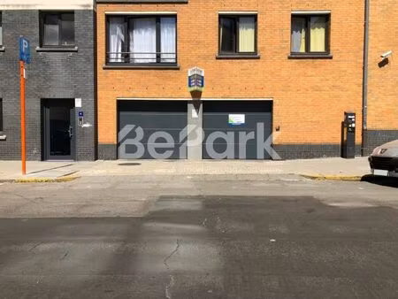 parking à louer à ixelles (vbc12371)