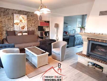 pavillon 2 chambres + sous-sol + dépendance