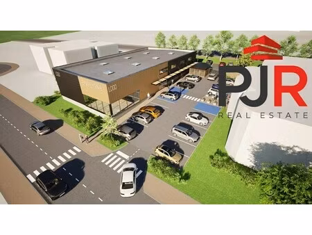 location local commercial