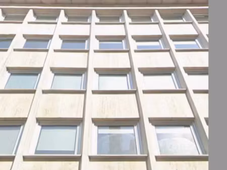 métro saint philippe du roule 275 m2 de bureaux à louer