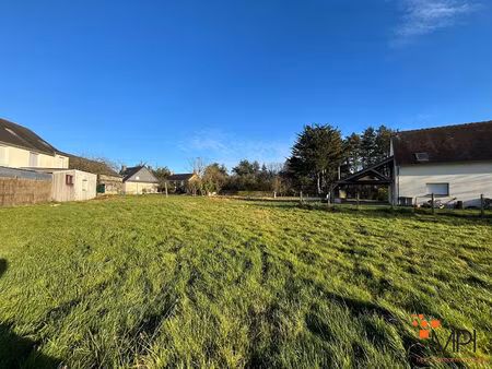 terrain saint-thurial 650 m2